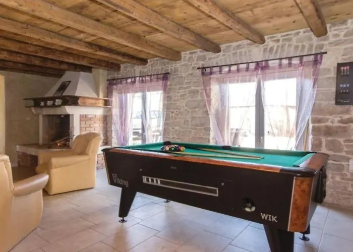 Villa Tancabelka By Guide